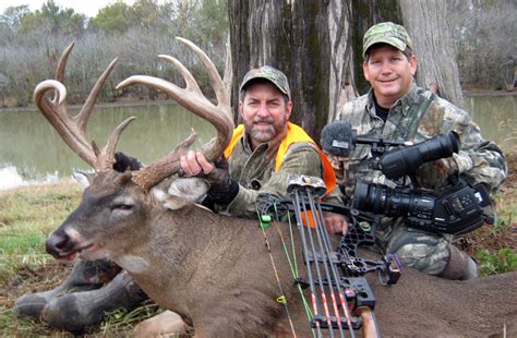 Will Primos On How To Use The Truth To Be A Better Deer Hunter Mossy Oak