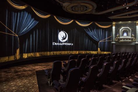 All theatres include 4k digital projection that supports reald 3d. Peek inside the all-new DreamWorks Theatre attraction at ...