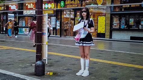 Tokyos Red Light District Shinjuku Kabukicho In The Afternoon Youtube