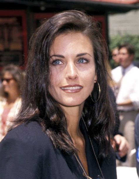 44 Courteney Cox Friends Hairstyles