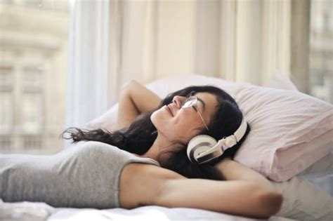 As it is often the case when looking at evidence from research, the answer seems to boil down to: Benefits Of Listening To Music While On Quarantine ...