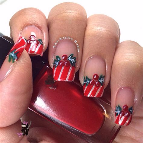 Christmas Mistletoe Holly Nails The Crafty Ninja
