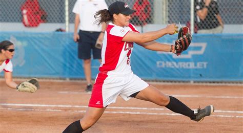 canada upsets u s to win women s softball gold sportsnet ca