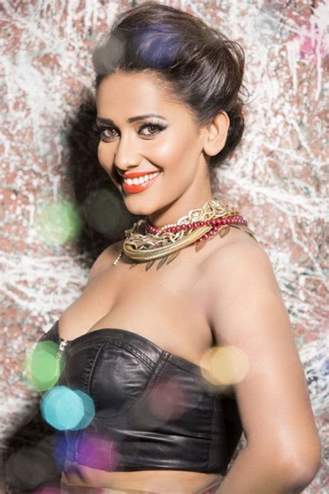 Beauty Galore Hd Sanjana Singh Bikini Hot Photoshoot