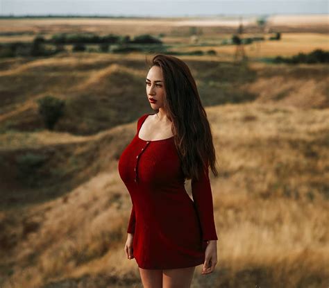 Louisa Khovanski Dress Colour Combination Hot Girls Photoshoot Photography For Girl Louisa