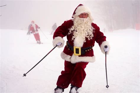 Skiing Santas Hit Slopes In Maine Ntd