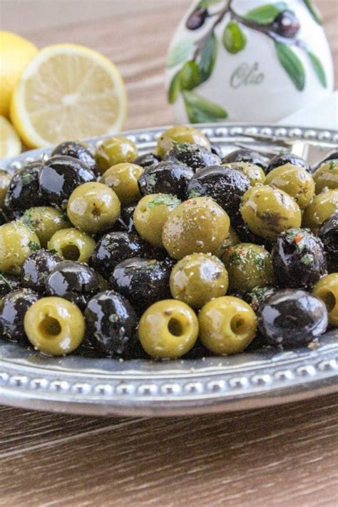 Garlic And Herb Marinated Olives Recipe With Images Marinated