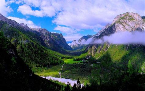 Mountain Forest Valley Green Clouds Nature Landscape Wallpapers