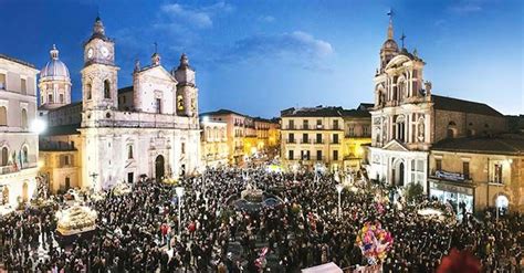 I Riti Della Pasqua A Caltanissetta Articolo Di Paola Montonati