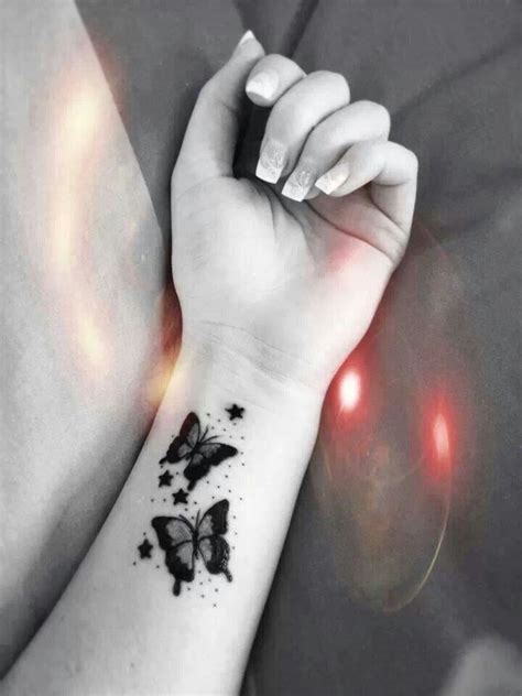 20 Wrist Butterfly Tattoo Ideas That Can Never Go Wrong