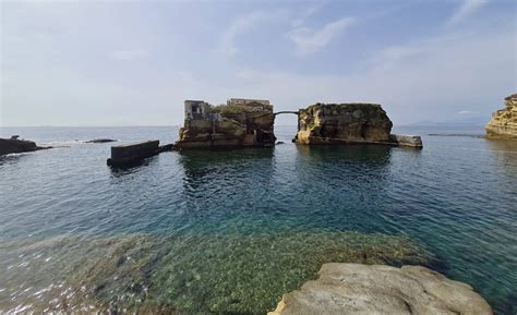 Playa Gratuita De Gaiola En Nápoles Cómo Reservar El Acceso
