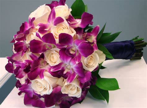 Whether he lives in chandigarh, pune or any other place, you can buy birthday gifts online from among our granite photo stone frames, assorted chocolates, love mug with personalized greeting card. Birthday Flower Bouquet Full of Fragrance for Heavenly ...