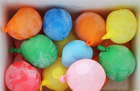 Who Needs Ice Cubes Freeze Your Water Balloons Summer Party Hacks