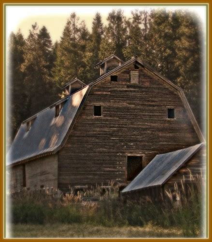 Old Barn Best Viewed On Black Enjoy The Journey In Spokane Flickr