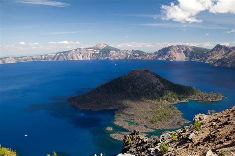 The Magnificent Crater Lake National Park Adventure Travel Buzz