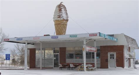 Giant Ice Cream Statues RoadsideArchitecture Com