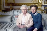 Queen Elizabeth II with her daughter Princess Anne 2016 | Princess anne ...