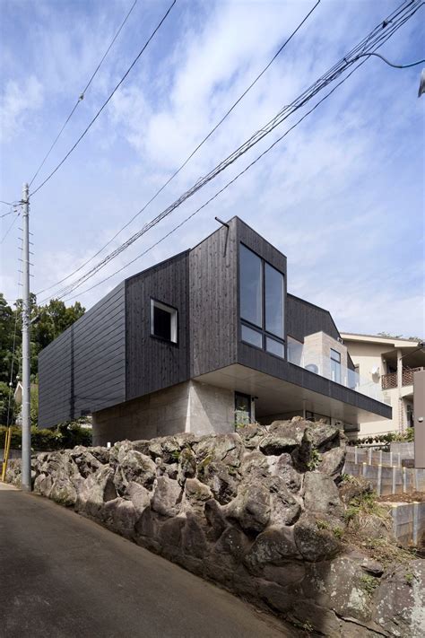 Photo 1 Of 10 In 10 Ultra Modern Homes In Japan From Hayfe By Cubo