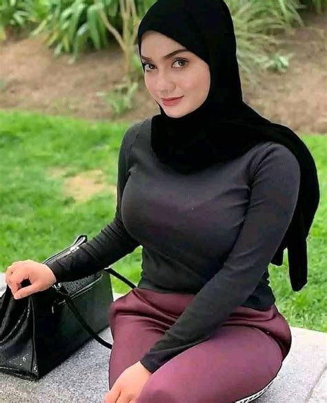 Pin Oleh Mark Zajdweber Di Beautiful Muslim Women Gaya Hijab Wanita