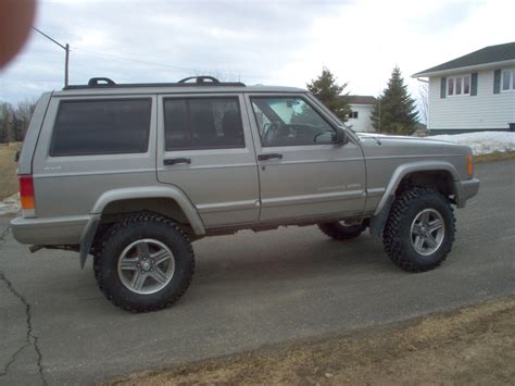 2000 Classic Jeep Cherokee