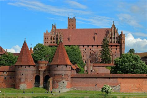 Zamki gotyckie w Polsce Gdzie są i jakie atrakcje oferują WP Turystyka