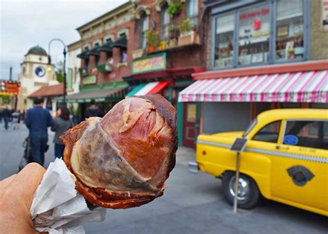 Yummiest Places to Eat at Universal Studios Hollywood | Universal
