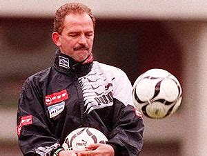 He ranks among austria's greatest football. Italienische Journalisten erkunden Baden - oesterreich.ORF.at