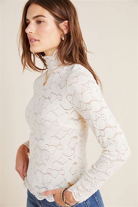 Lilla Lace Mock Neck Top In 2020 Mock Neck Top Mock Neck Lace