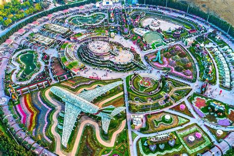 Le Plus Grand Parc Floral Naturel Du Monde Dubai Miracle Garden