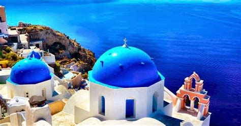 Sono costruite a karpathos, in grecia, una terra bellissima, legata fortemente a noi italiani. Isole greche