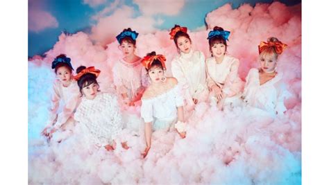 Oh My Girl Releases Dreamy Group Teaser Image 8days
