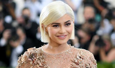 Kylie Jenner S Debuts Shortest Haircut
