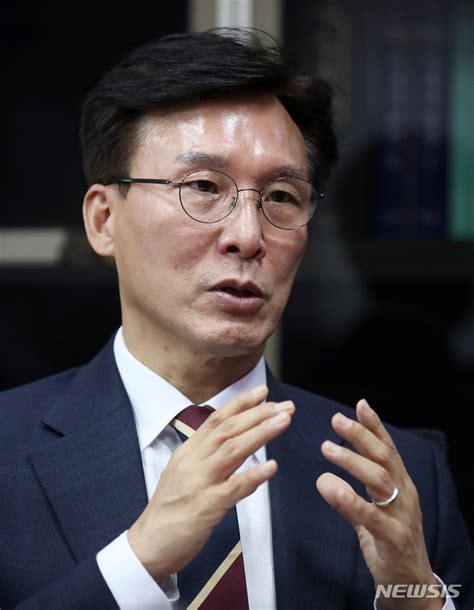 당 대표 출마 선언한 김민석 더불어민주당 의원 인터뷰 네이트 뉴스