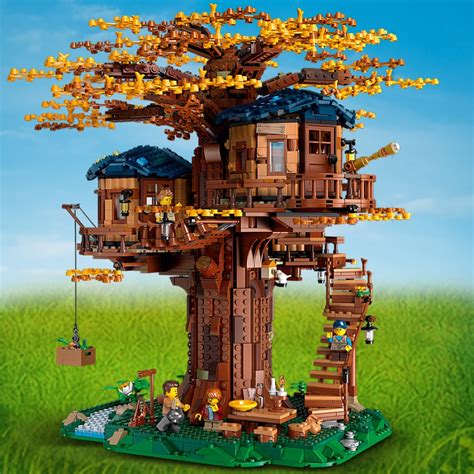 Entra in juguetilandia ora per vedere le foto e la descrizione di lego minecraft moderna casa sull'albero 21174 LEGO 21318 - Casa sull'albero - Toys Center