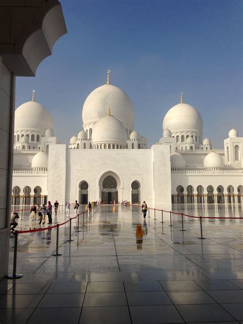 Palace At Abu Dhabi United Arab Emirates Uae Image Free Stock Photo