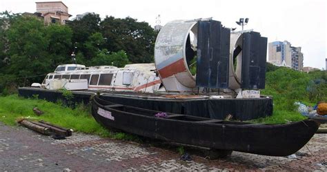 11 Abandoned Ferries Ocean Liners Cruise Ships And Hovercraft Urban