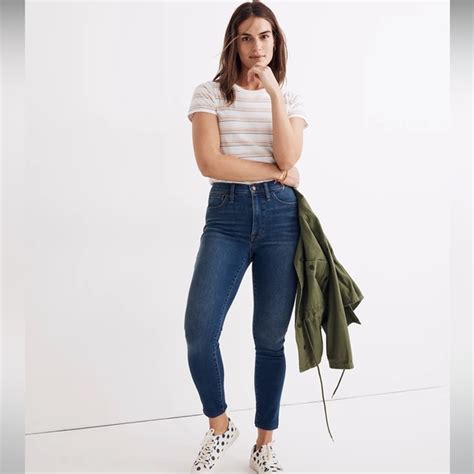 Madewell Jeans Highrise Roadtripper Supersoft Jeans In Playford