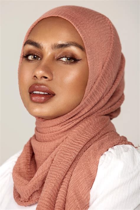 Everyday Crinkle Hijab Desert Rose
