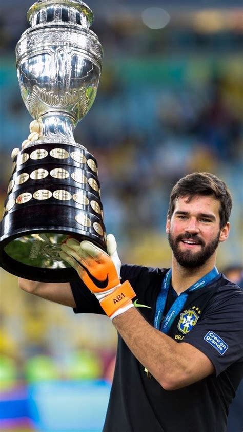 Pin Em Alisson Becker