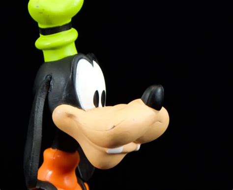 Disney Toybox Donald Duck And Goofy Review Fwoosh