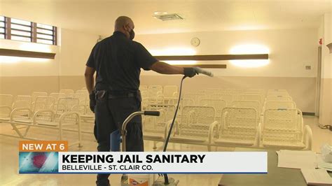 Inmates at St. Clair County Jail receive COVID-19 vaccine - YouTube