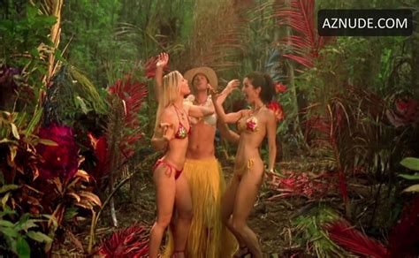 Tanja Reichert Bikini Lesbian Scene In Club Dread Aznude