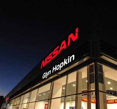 Glyn Hopkin Opens New Nissan Site In East London Car Manufacturer News