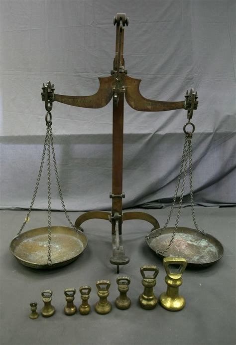 Antique Avery Brass Scales With 8 Graduated Weights Scales Sundries