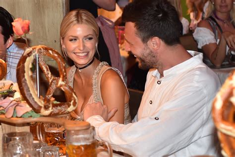 Lena Gercke Und Kilian Müller Wohlfahrt Erster Pärchen Auftritt Auf Der Wiesn Gmx