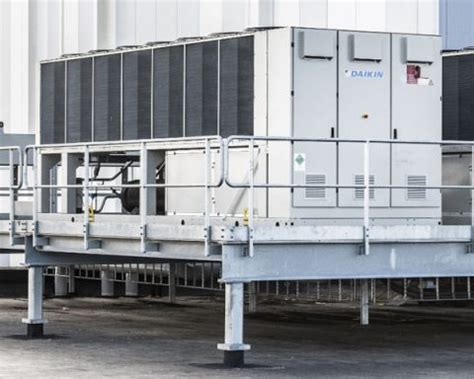 Applied Products Water Air Cooled Chillers Daikin Philippines