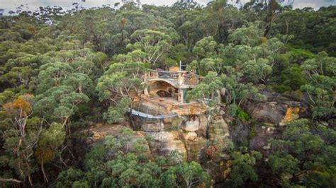 Stunning Clifftop Cave House In The Blue Mountains Of Australia Artfido