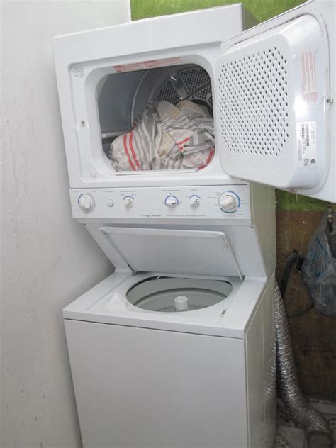 Bosch washer with ventless dryer ideal for condo or apartment, stackable washer with ventless dryer for sale. Washer/Dryer Combo for Sale | UAG Medical School Classifieds