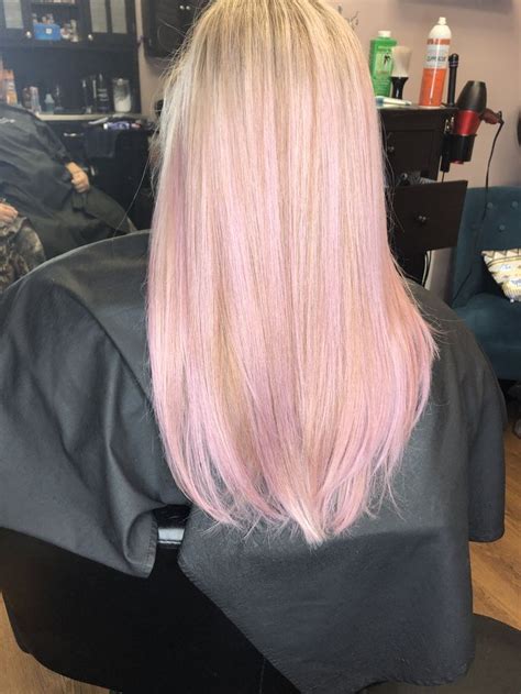 Pin By Stasya On Hair Pink Blonde Hair Blonde Hair With Pink Highlights Blonde Hair Fade