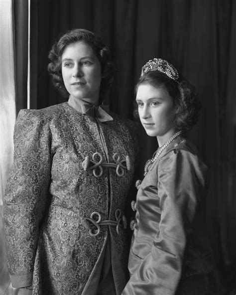 Апартаменты находятся в 600 м от пляжа. 🇬🇧The Royal Family🇬🇧 on Instagram: "Princess Elizabeth ...